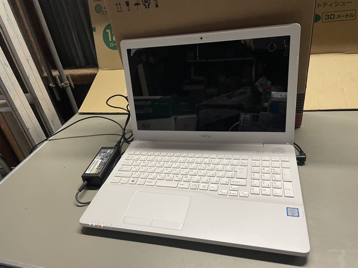 FUJITSU LIFEBOOK AH53/A3 ノートパソコン Core i7 現状品 部品取り