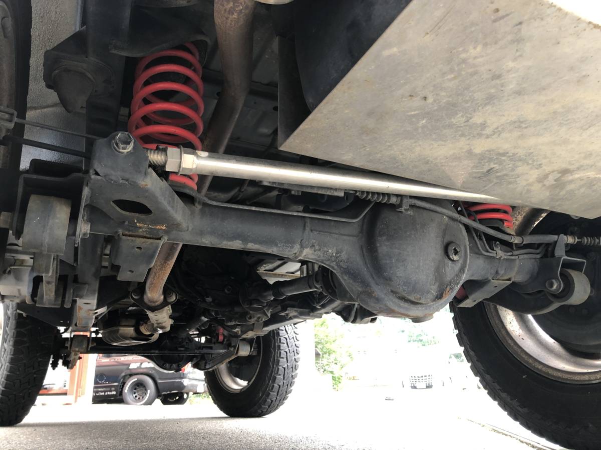 売り切り JA22 リフトアップ オートマ カスタム ジムニー AT 4WD クロカン 釣り キャンプ バーベキュー ジムニー スズキ JA22 リフトアップ中古車」の中古車を探すカーセンサー オートマ(AT)車・ja22wの中古 AZ-オフロード・リフトアップの中古車を探すカーセンサー