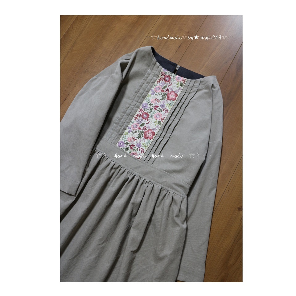 hand　made♪cotton細畝コーデュロイピンタック&刺繍リボンギャザーop♪