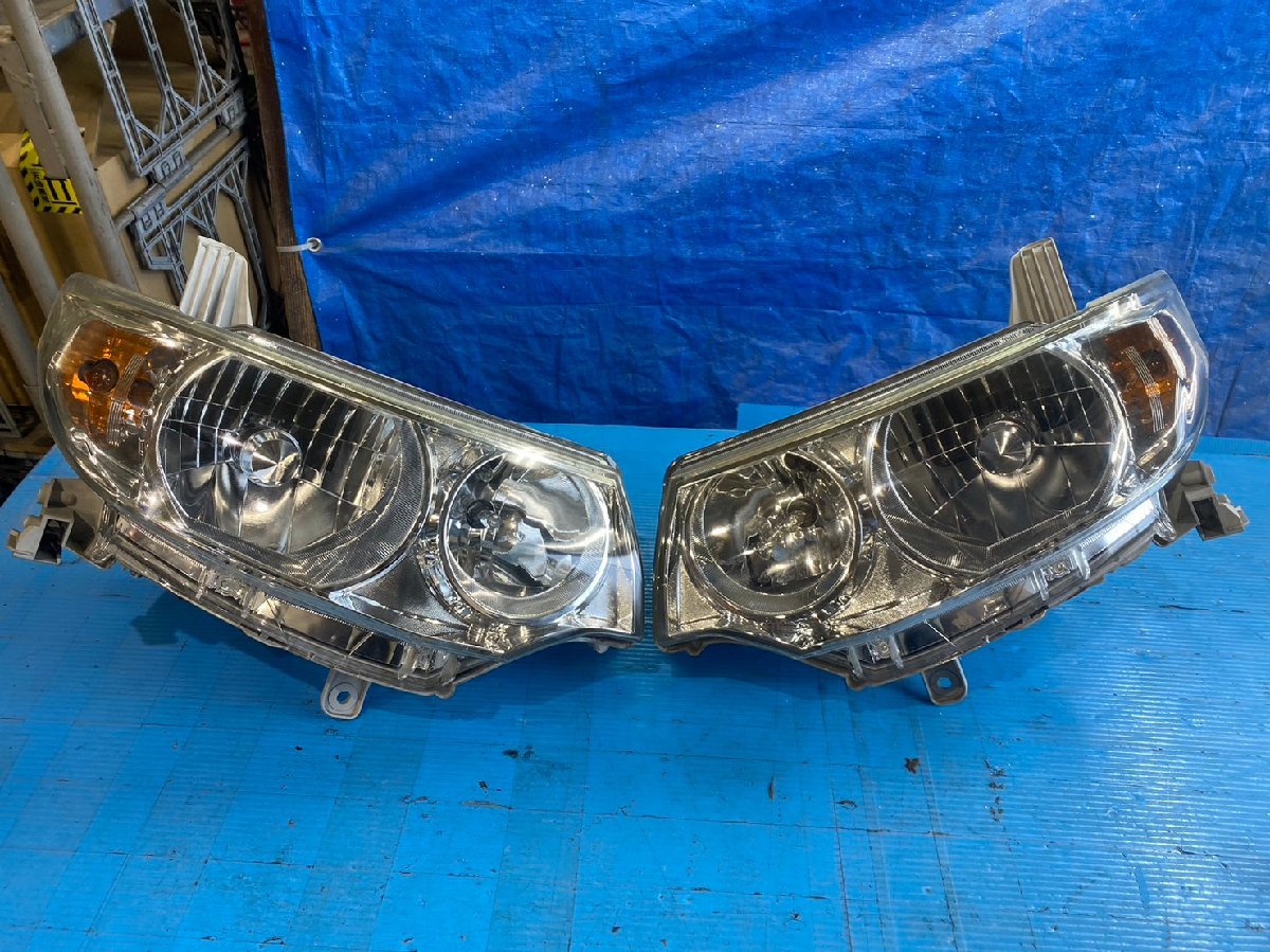 ダイハツ タント L375S 左右 ヘッドライト ヘッドランプ KOITO ダイハツ タント L375S 左右 ヘッドライト ヘッドランプ KOITO