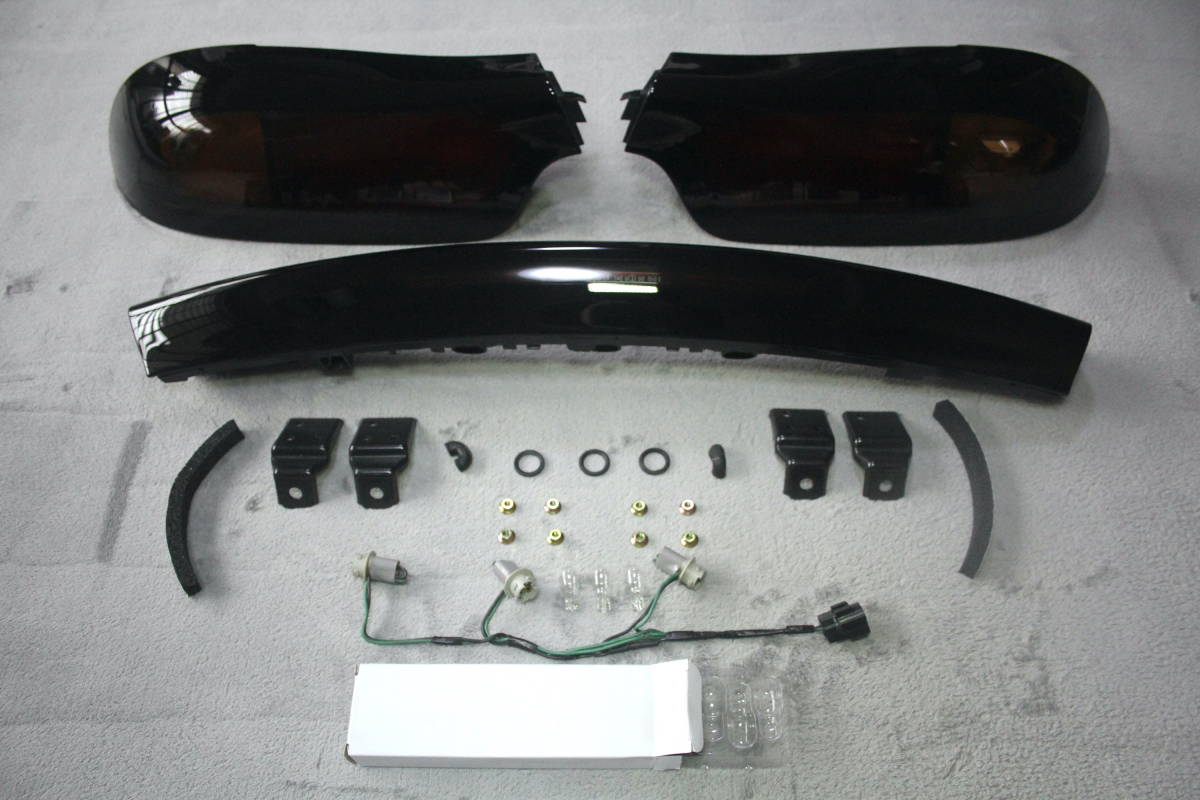 マツダ 純正 RX-7 FD3S 前期 テール ガーニッシュ 美品 ハイマウントストップランプ 旧車 昭和 アンフィニ RX7 後期