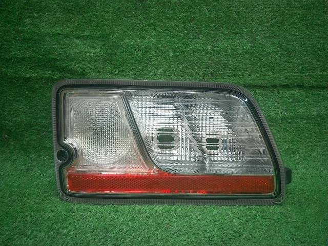 ハイゼット 3BD-S700V 左 テール ランプ ライト レンズ 220-69085 アトレー ユニットノミ yatsu