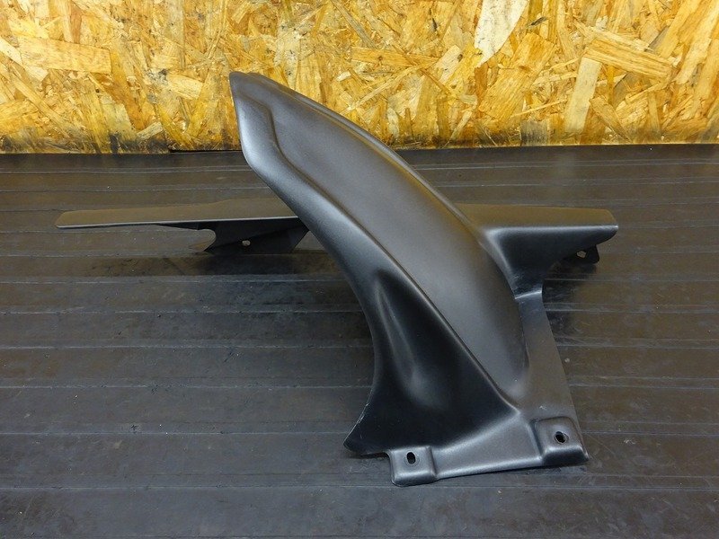 専用出品 230118】CBR400R(NC56-1001)□ 社外リアフェンダー リアインナー