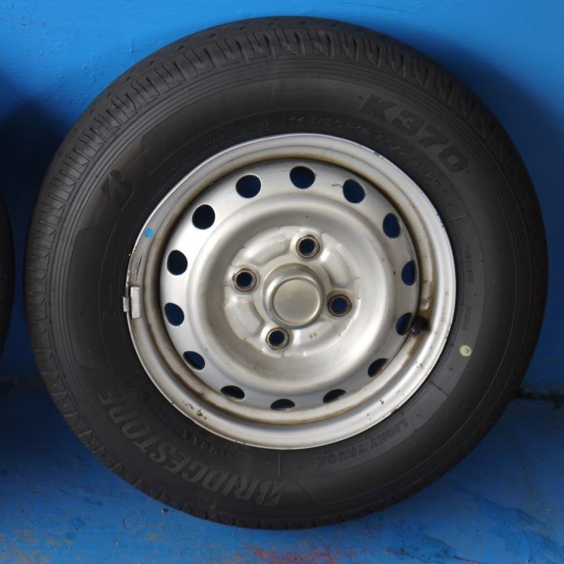  ミニキャブ 12インチ 4穴100 145/80R12 80/78N ブリヂストン K370 4本セット(ラジアルタイヤ)｜売買されたオークション情報、yahooの商品情報をアーカイブ公開 - オークファン 4穴