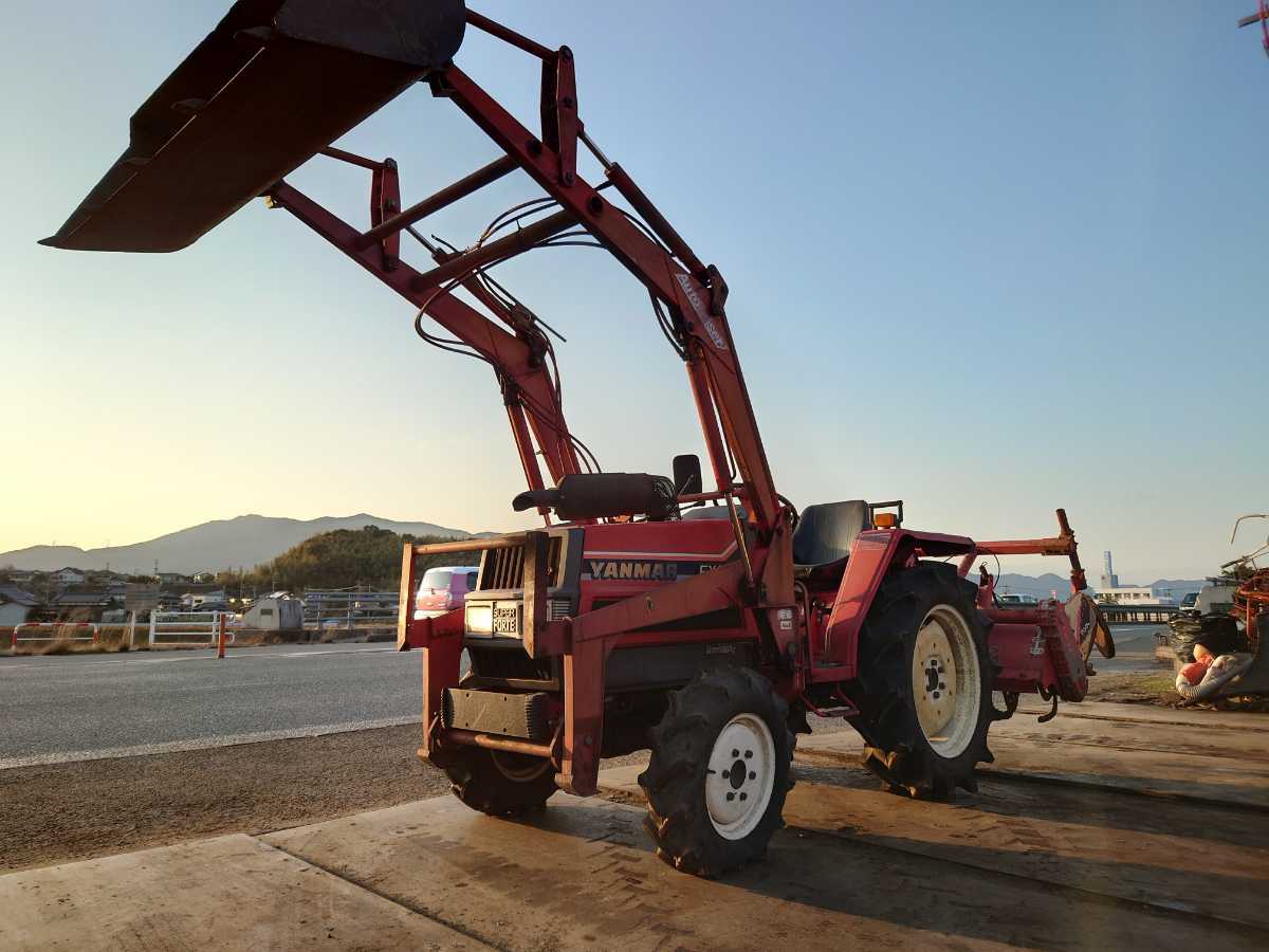 福岡発 トラクター ヤンマー FX22D フロントローダー付き 4wd パワステ 