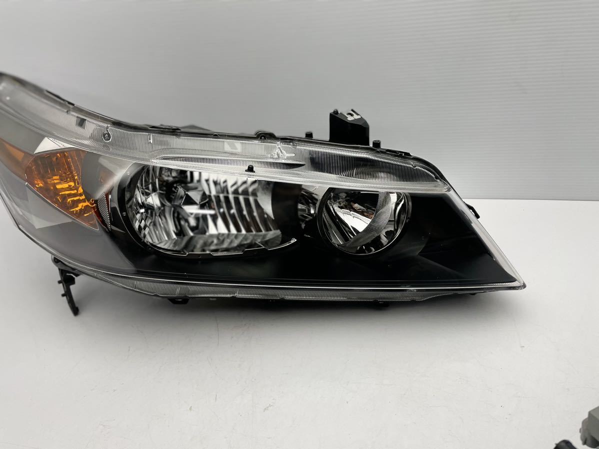 美品 割れ無 ホンダストリーム RN6 RN7 RN8 RN9 純正 HID ヘッドライト 左右セット バラスト&frasl;バーナー付 KOITO  100-22652 刻印 D (C22)
