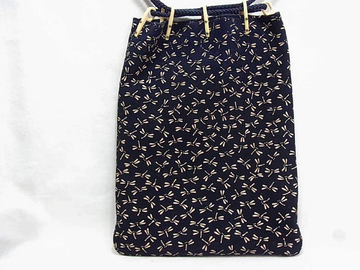 【甲州印伝印伝や十三代上原勇七：寸法縦25cm×横18cm：新品では御座いませんが外観傷み汚れ無し。