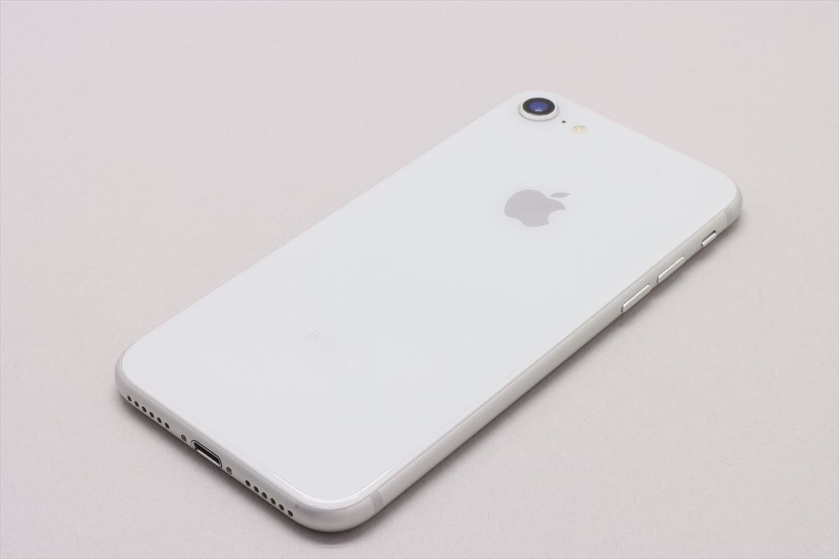 SIMフリー Apple iPhone8 64GB MQ792J/A A1906 Apple iPhone8 64GB Silver A1906 MQ792J/A バッテリ84% □SIMフリー