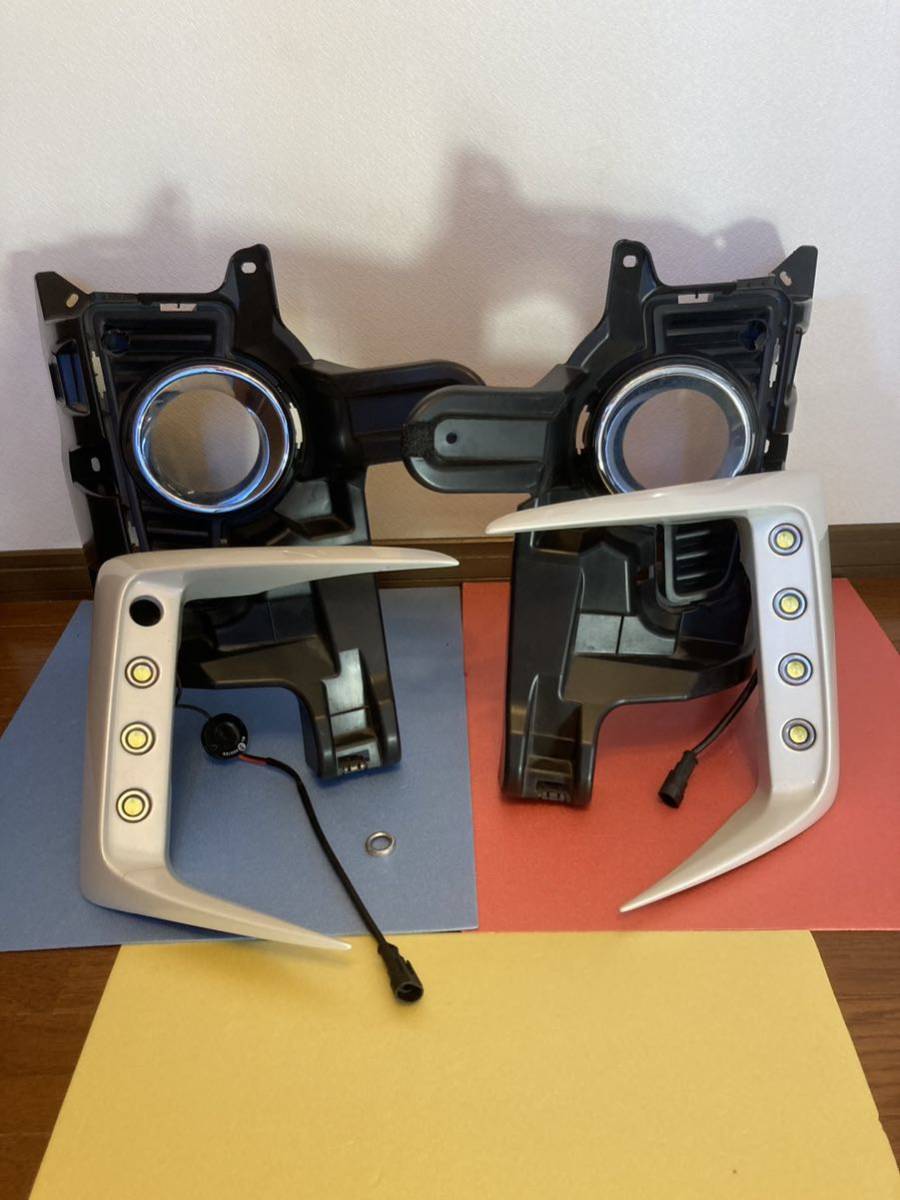 20 系　ヴェル　ハイ　ヴェルファイア　ハイブリッド　zr ZR ＺＲ　フォグ　ランプ　カバー　ガーニッシュ　スポイラー　パール　ホワイト