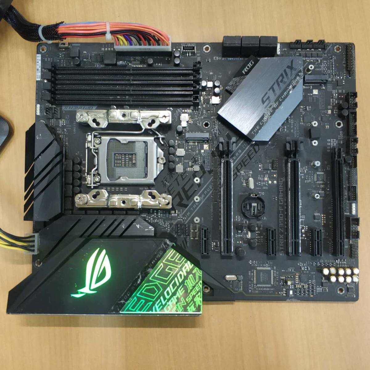 ROG STRIX Z390-F GAMING ATX マザーボード/第8世代・第9世代( LGA1151 )対応/自作PC PCパーツ DIY 修理材料★動作未確認 ジャンク