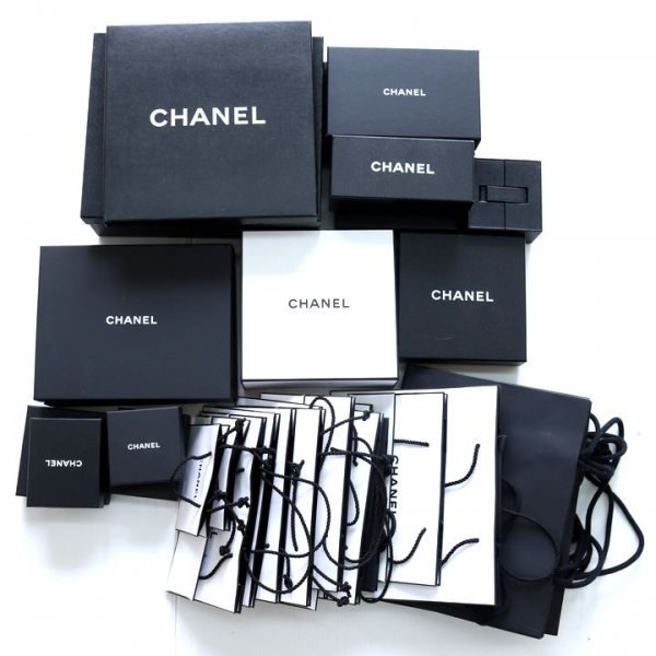 ブランド 空箱 約100点 ショッパー 保存袋など まとめ CHANEL まとめ
