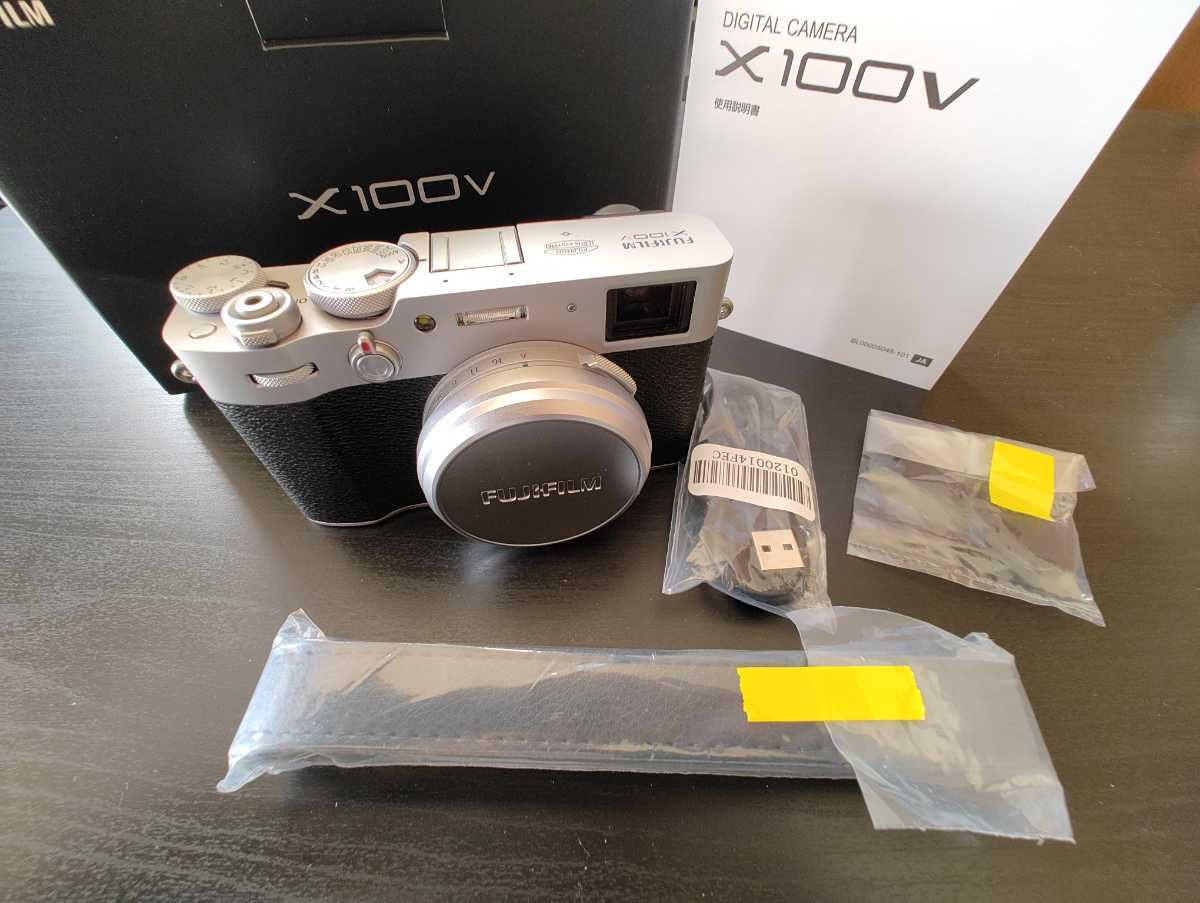 FUJIFILM X100V（シルバー）+おまけ FUJIFILM X100V SILVERフジ 