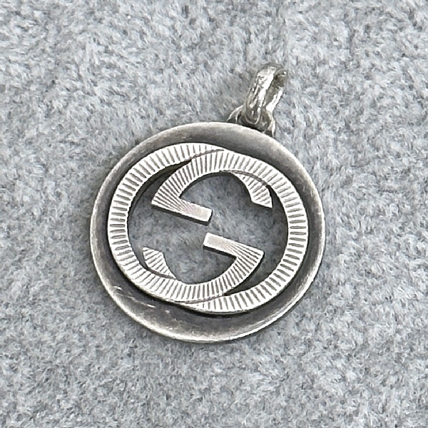 □□GUCCI/グッチ インターロッキングG ペンダントトップ Ag925 【公式 