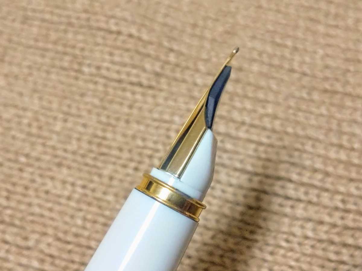 万年筆 PILOT - レディホワイト | Pen Lady LADY 字幅F Lee TY Shop