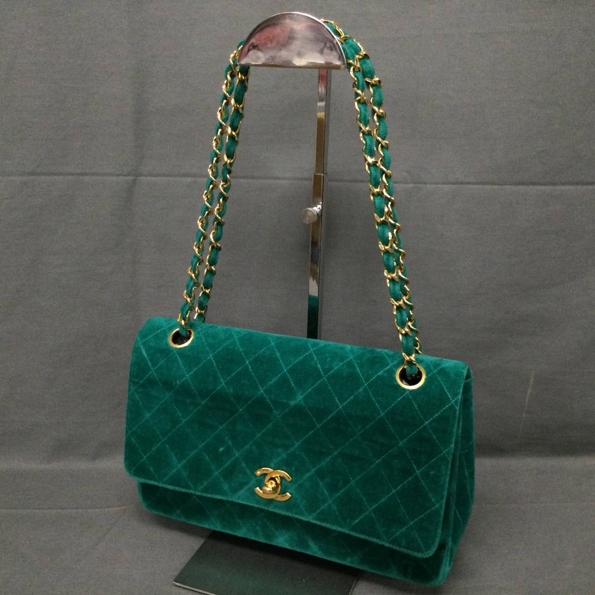 040208 227869 CHANEL シャネル BAG バッグ ショルダーバッグ チェーンショルダー 斜め掛けかばん マトラッセ ゴールド系金具 グリーン系