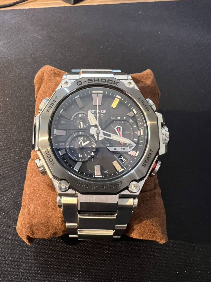 美品】CASIO G-SHOCK MT-G MTG-B2000D-1AJF 腕時計 Bluetooth (MT-G 