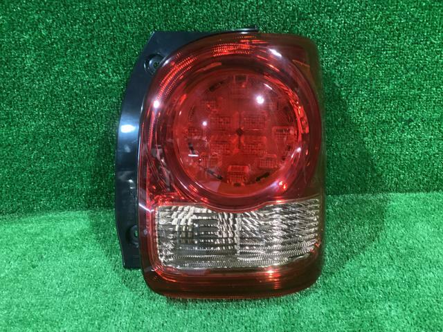 ムーヴキャンバス DBA-LA800S 右テールランプ リミテッド ※28/8~ 20521