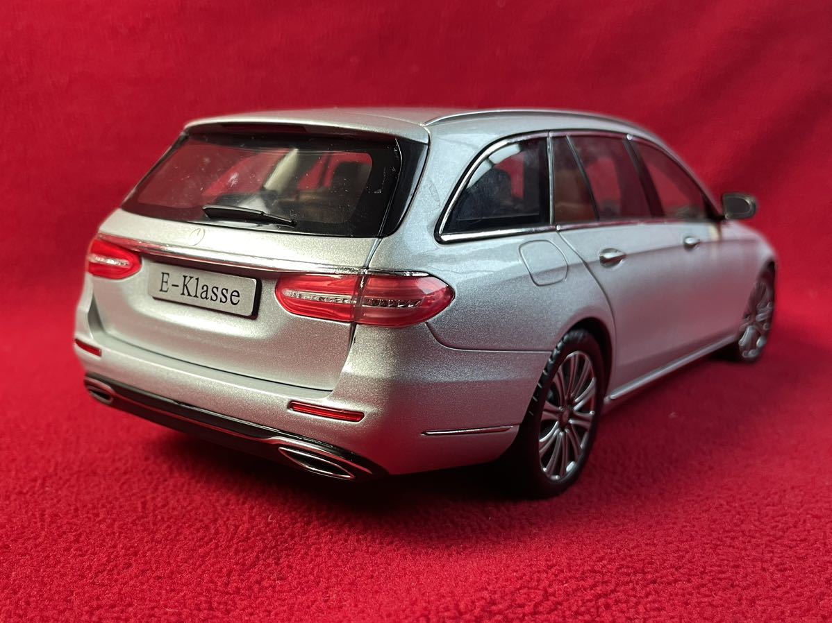 1/18 メルセデスベンツ Eクラス ワゴン ディーラー特注 MercedesーBenz