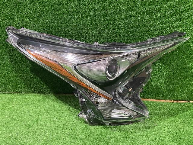 プリウス DAA-ZVW51 右ヘッドランプASSY S ~30/12 47-75 81145-47691