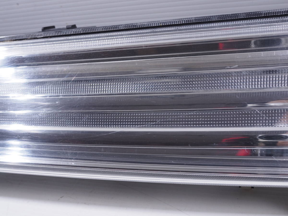 □平成26年(2014) スズキ ワゴンR スティングレー DBA-MH34S 純正 LED