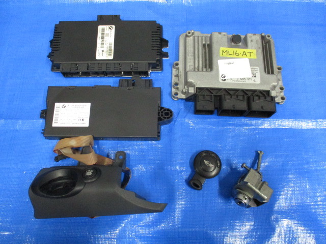 全国無料，格安 BMW MINI ミニ R56 R55 MF16 ML16 エンジン コンピューター CPU DME フットウェル フットウエル キーレス シリンダー 故障コード無し(BMW用)｜売買されたオークション情報、yahooの商品情報をアーカイブ BMW用