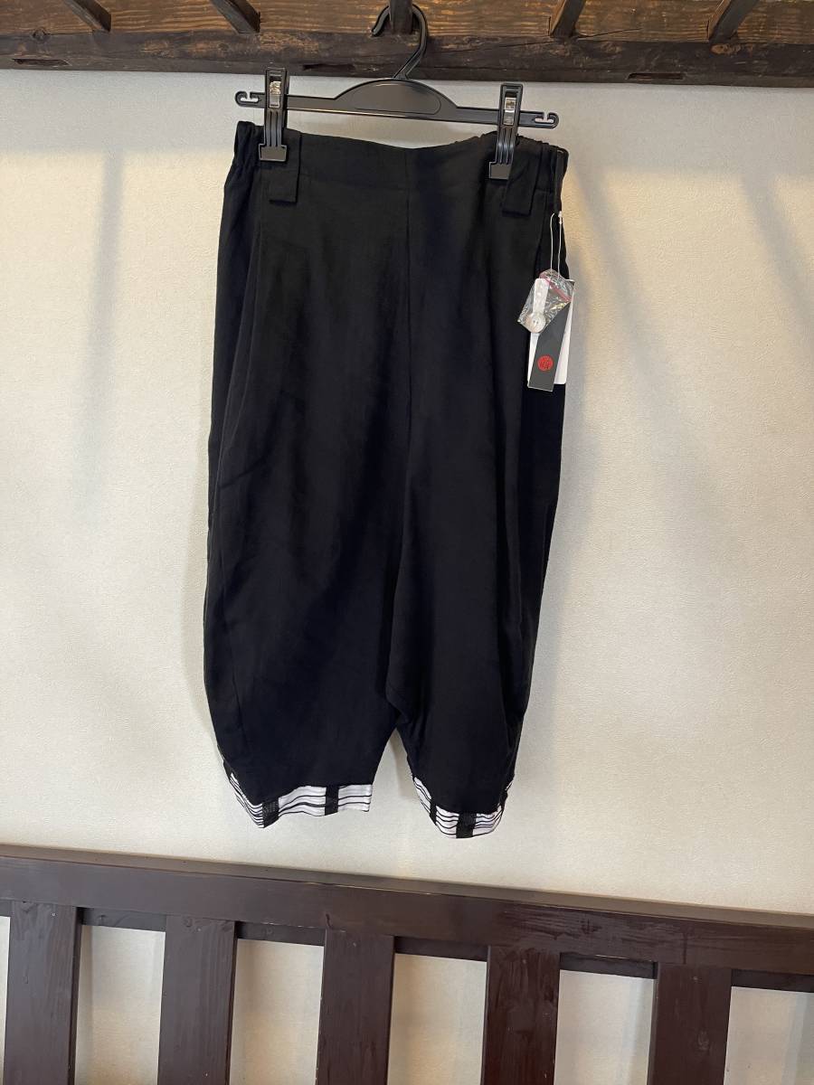 MOYURU／切り返しデザイン／サルエル風パンツ／モユル MOYURU