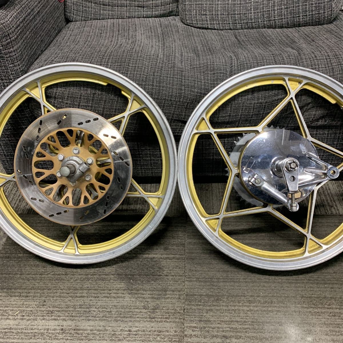 スズキ 純正ホイール 当時物 gt380 gs400 gsx400e ホーク バブの入札