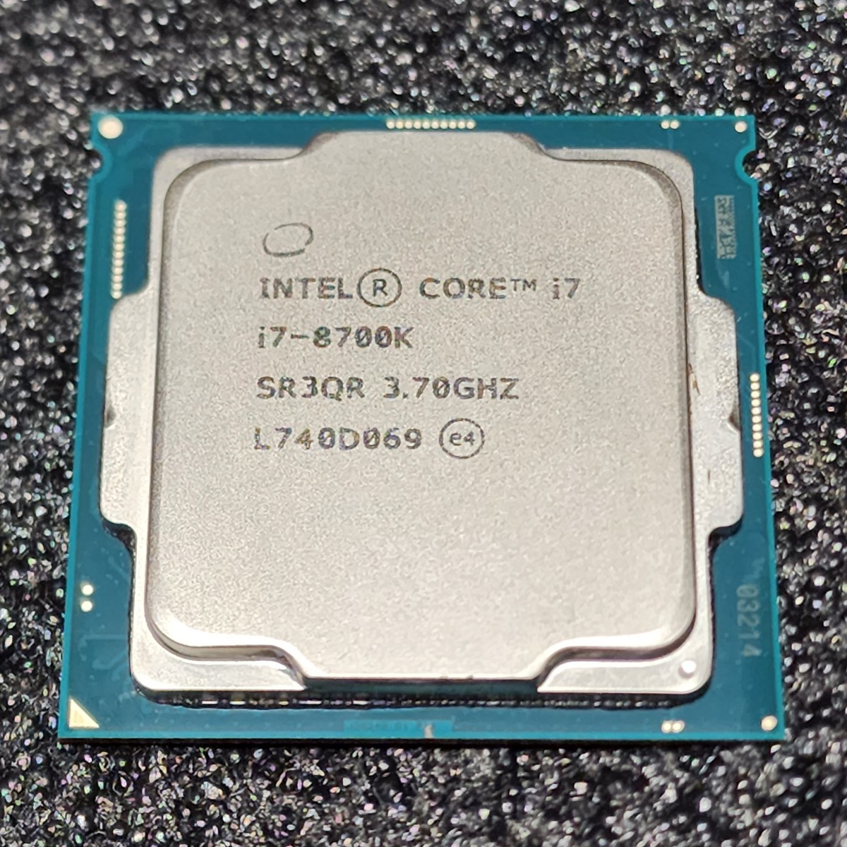 インテルcore i7 7700 動作確認済みデスクトップCPU インテルcore i7 7700 動作確認済みデスクトップCPU