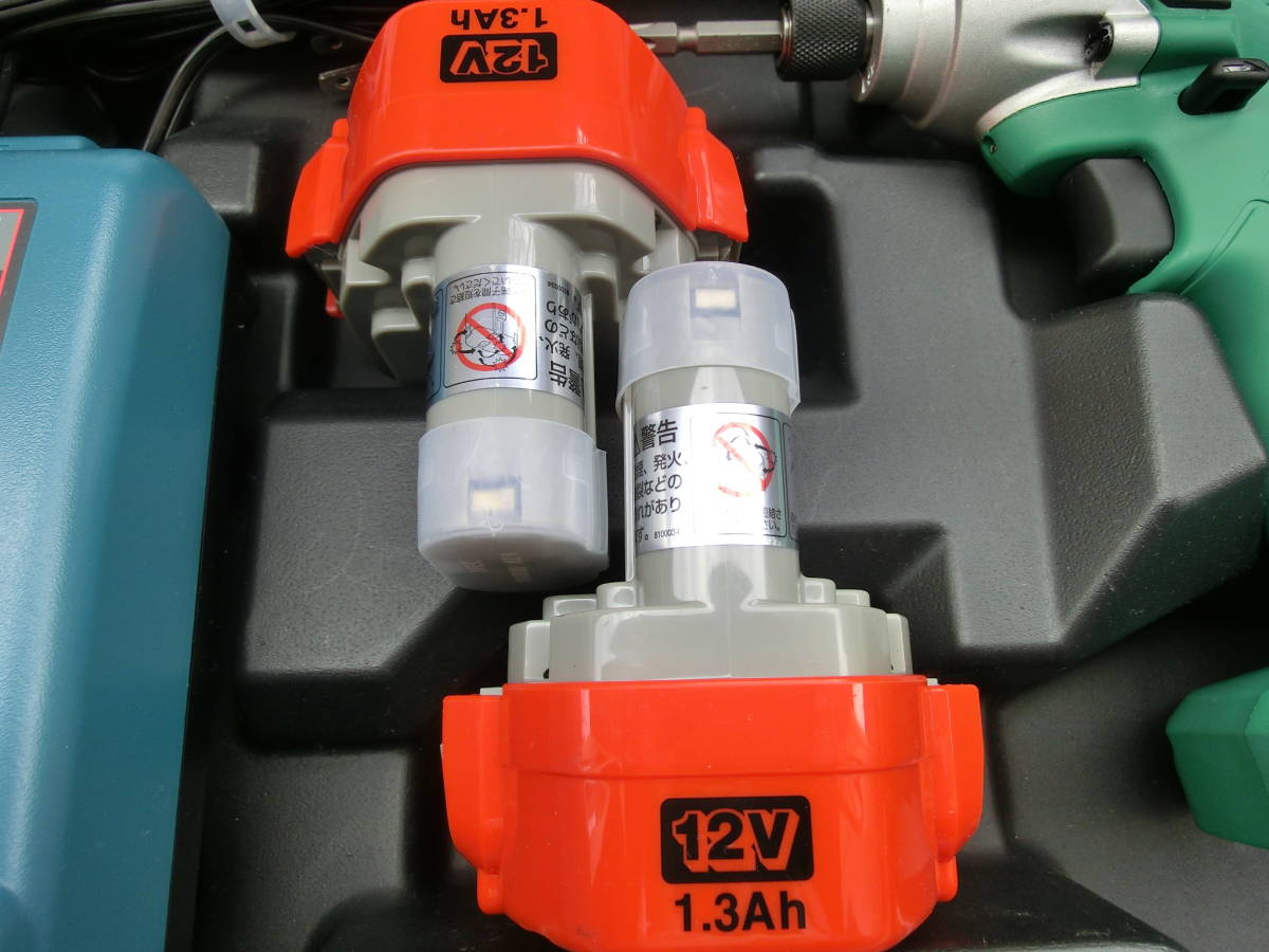 マキタ　インパクトドライバー　M694D