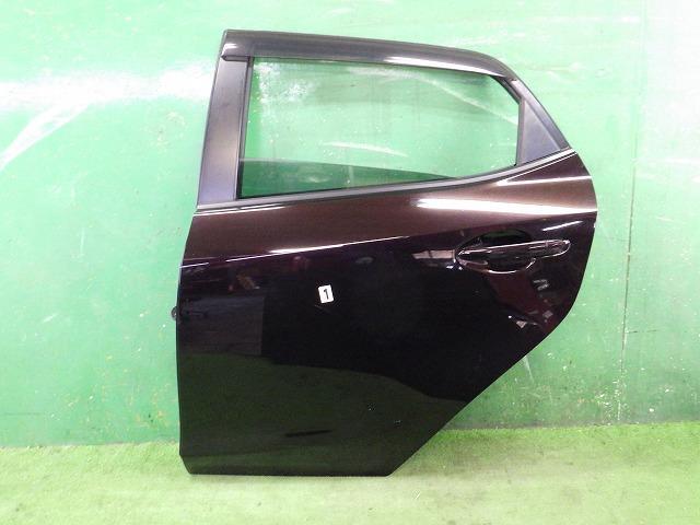 デミオ DBA-DE3FS 左RドアASSY D6Y1-73-02XF 233121