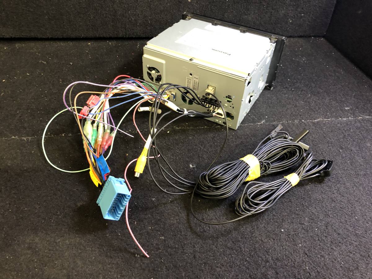 パナソニック Panasonic CN-RE03WD Bluetooth フルセグ DVD CD 地図