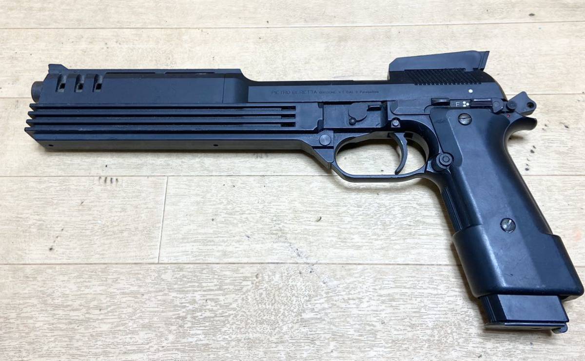 ガスガン ガスブローバック PIETRO BERETTA ベレッタ 93R-CAL.9