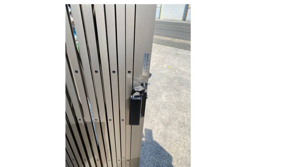 ☆【1円スタート】アルミゲート（アコーデオン門扉）門柱セット。新築 