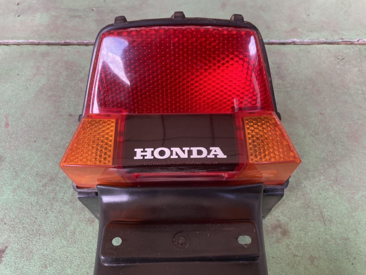 HONDA VT250F VT250FE 純正テールランプ テールランプユニット リア