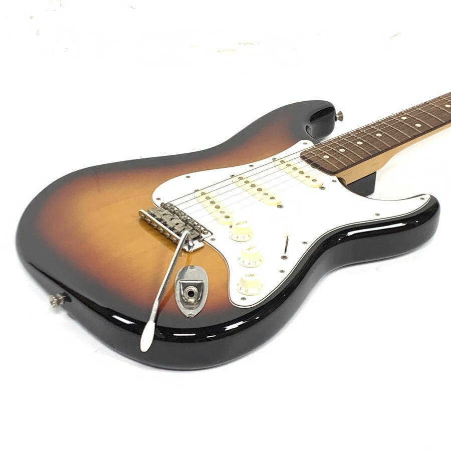Fender Japan フェンダー ストラトキャスター エレキギター シリアルNo