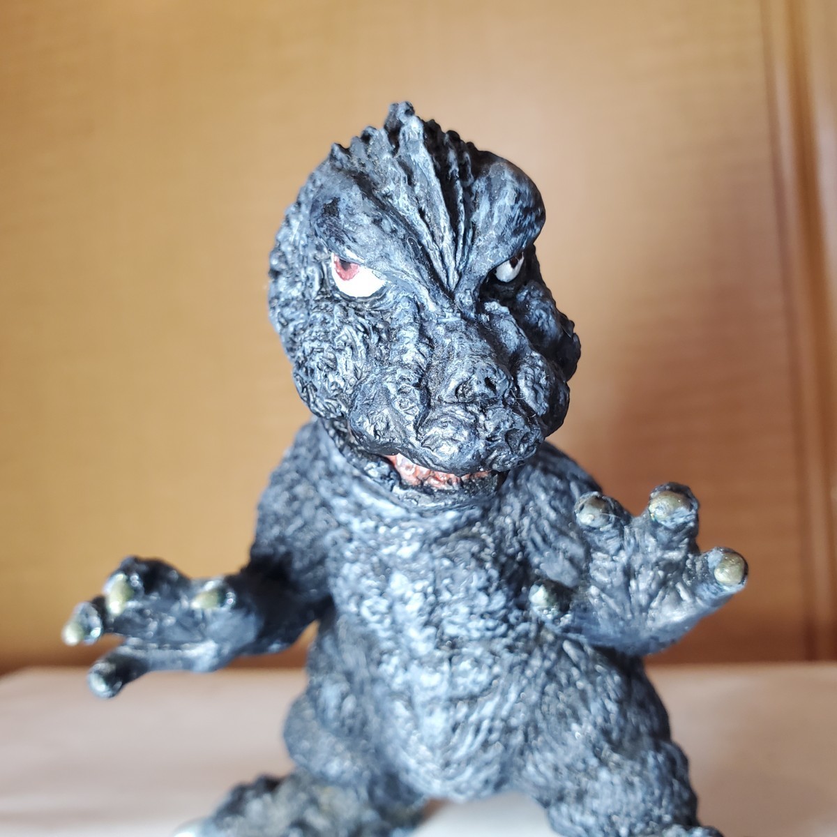 S.H.Figuarts　仮面ライダーストロンガー 魂ウェブ商店限定 ウエストケンジ ガレキ モスラ対ゴジラより デフォルメ「モスゴジ