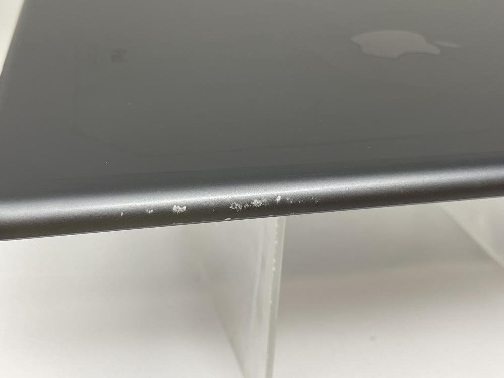 J134【動作確認済】 iPad 第7世代 32GB Wi-Fi スペースグレイ iPad