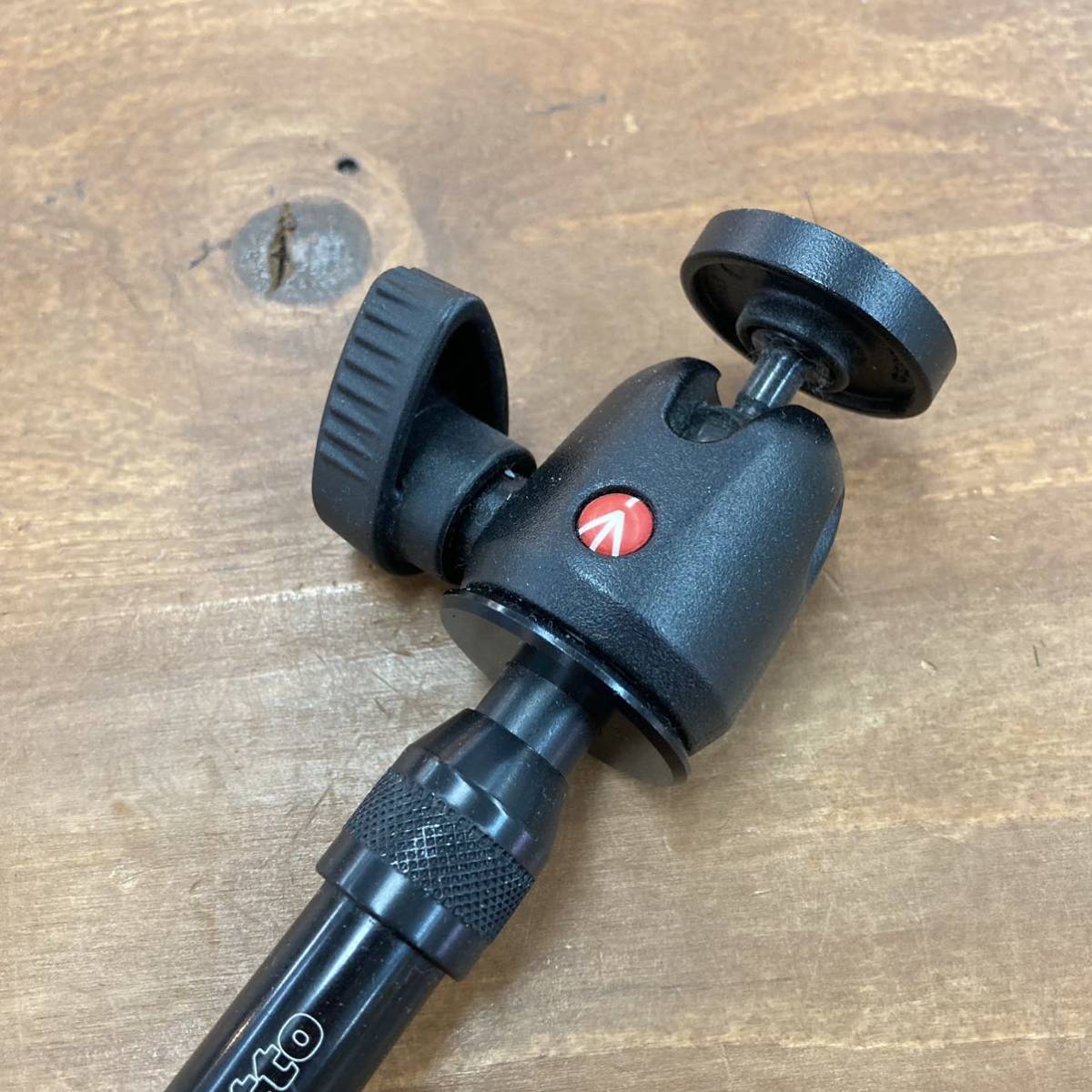 高品質，最新作 Manfrotto マンフロット テーブルトップ 三脚キット 209 492 現状品(雲台、プレート)｜売買されたオークション情報、yahooの商品情報をアーカイブ公開 - オークファン 雲台、プレート