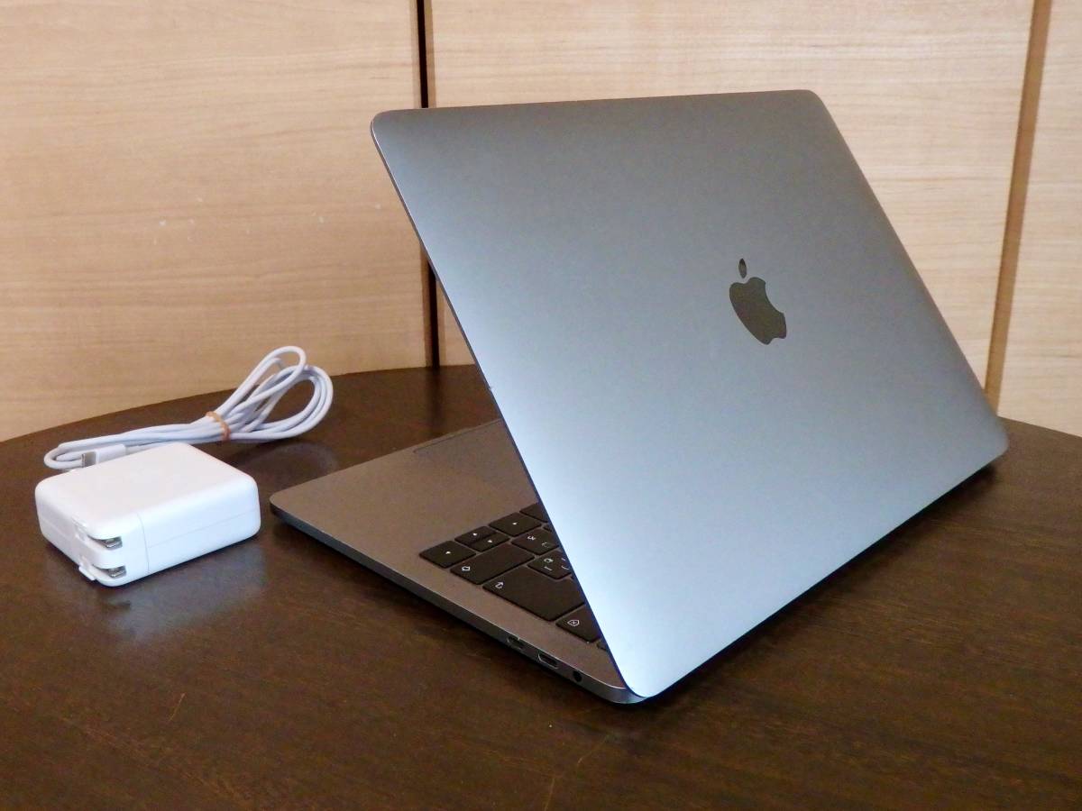 MacBook Pro Apple 0 Review Touch 1 Bar, (Touch with i5) Laptop Bar 