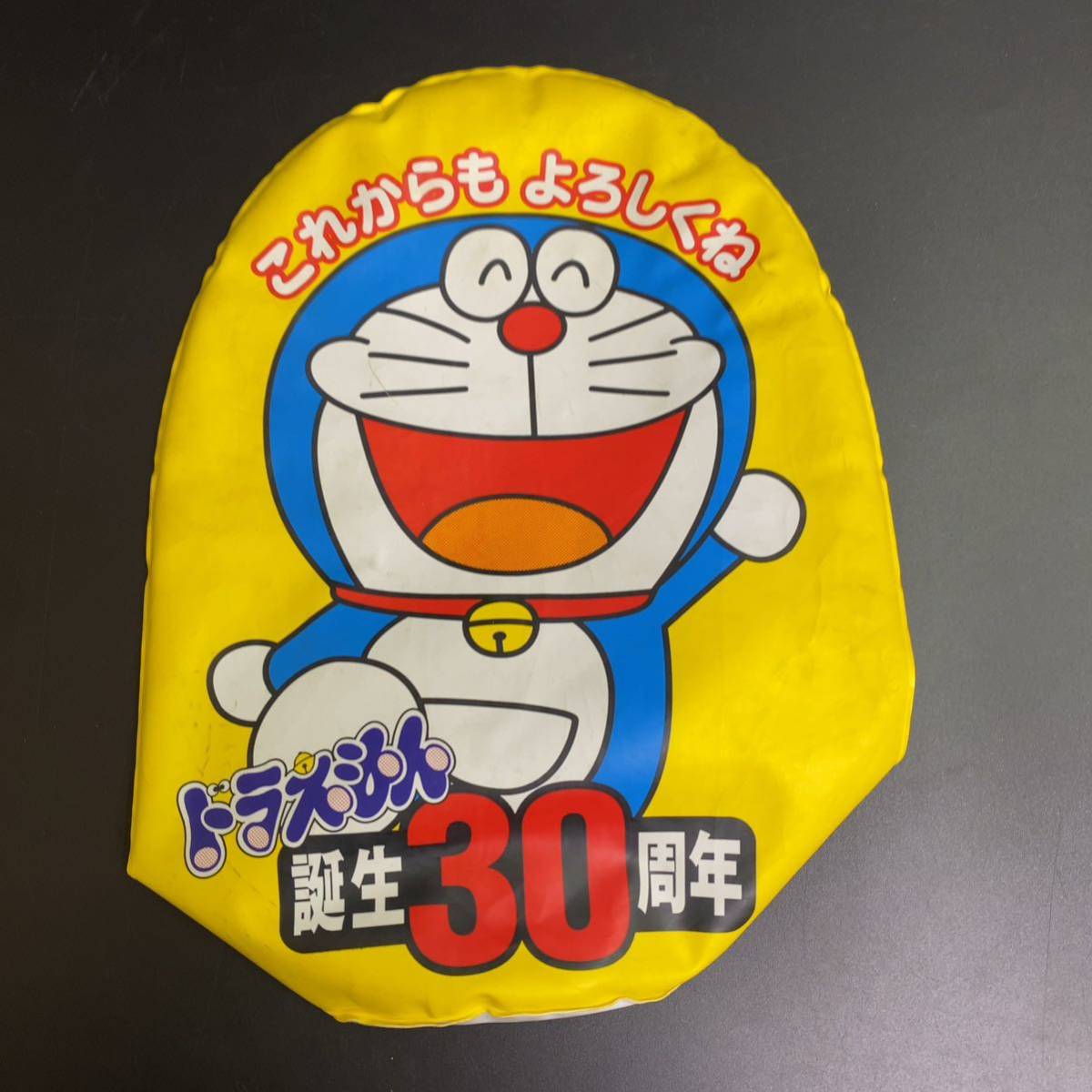 ドラえもん 誕生30周年 店頭用 非売品 パンチング 小学館 藤子不二雄 