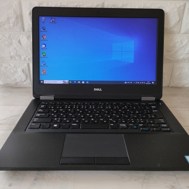□DELL Latitude E5270 / Core i5 6300U 2.40GHz / メモリ 8GB / SSD