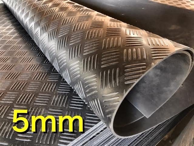 軽トラ　荷台ゴムマット　厚手　5mm 201x141cm 軽トラック　マット　高密度　ブラック