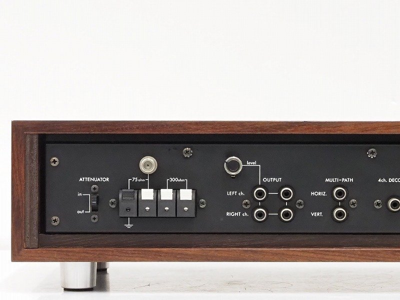 【良品・動作品】 LUXMAN T-110 FMステレオチューナー 動作確認済み □□LUXMAN T-110 FMステレオチューナー T110 ラックスマン
