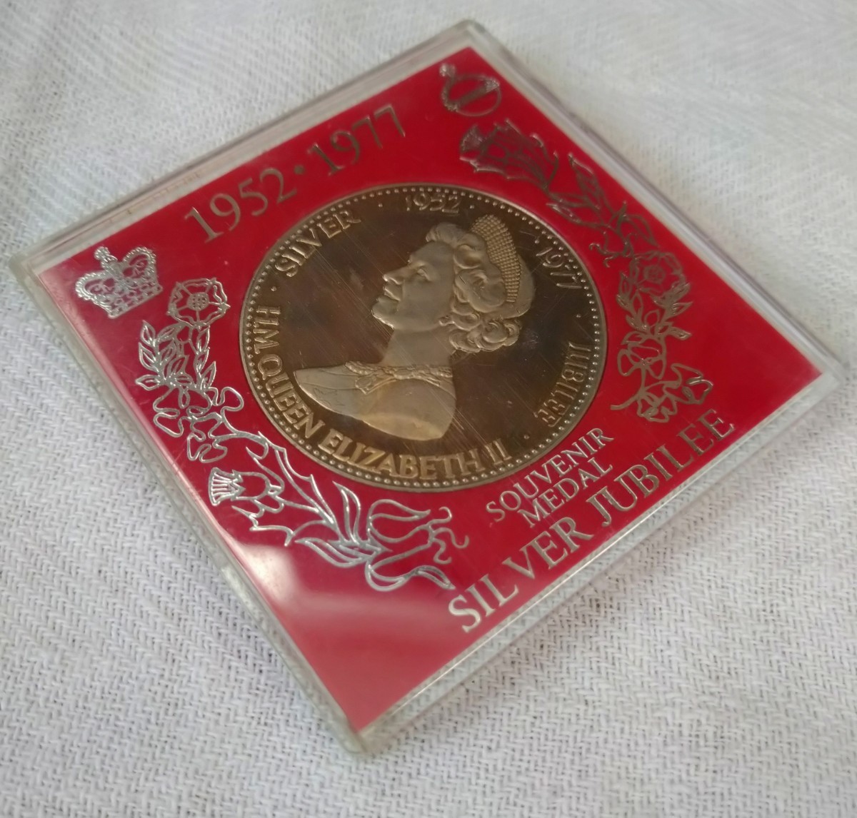エリザベス女王銀婚式記念メダル☆モントリオールオリンピック記念硬貨