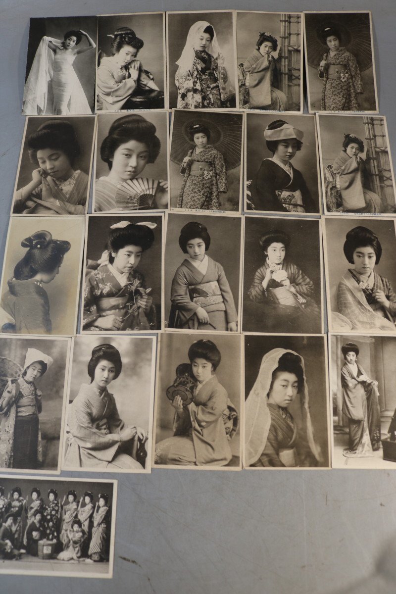 E818　古い絵葉書21枚/美人/着物美人/古絵はがき/ハガキ/昭和レトロ
