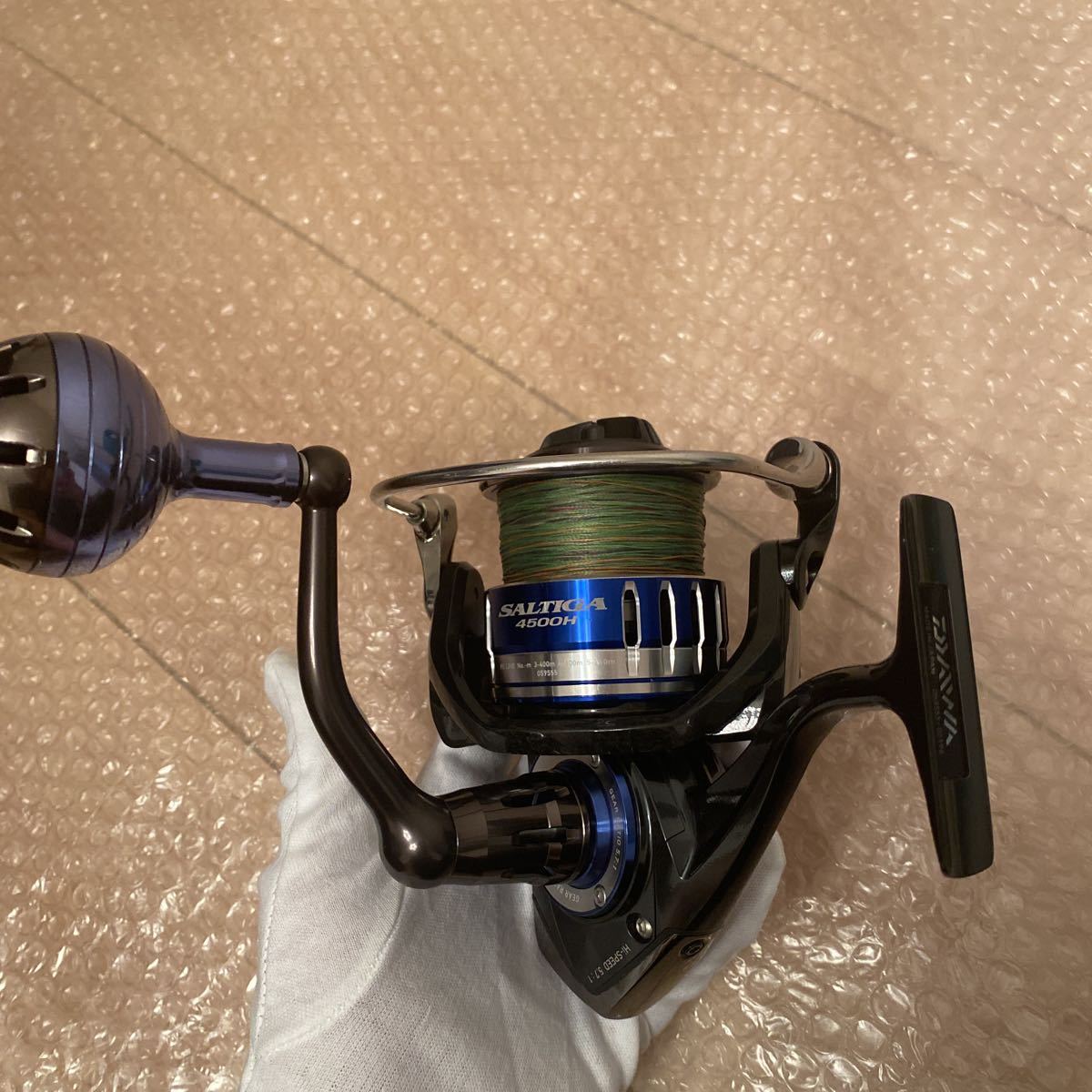 美品 DAIWA 15 ソルティガ 4500H saltiga 動作良好 ゴリ感 シャリ感