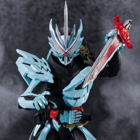 S.H.Figuarts 仮面ライダーセイバー プリミティブドラゴン　欠品あり ♪送料無料♪迅速発送 新品未開封 特別開催記念 S.H.Figuarts 仮面