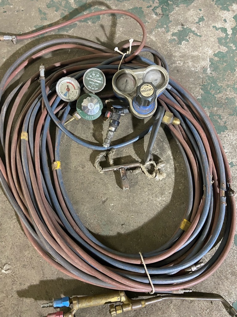 ガス切断器＆溶接機一式セット ツインホース 酸素 ガス調整器  