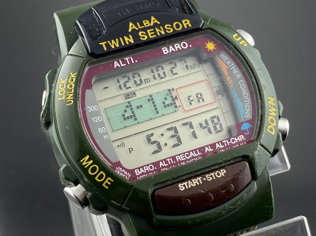 ALBA アルバ　ツインセンサー　W750-4A00 ALBA アルバツインセンサーW750-4A00 ALBA TWIN SENSOR 腕時計