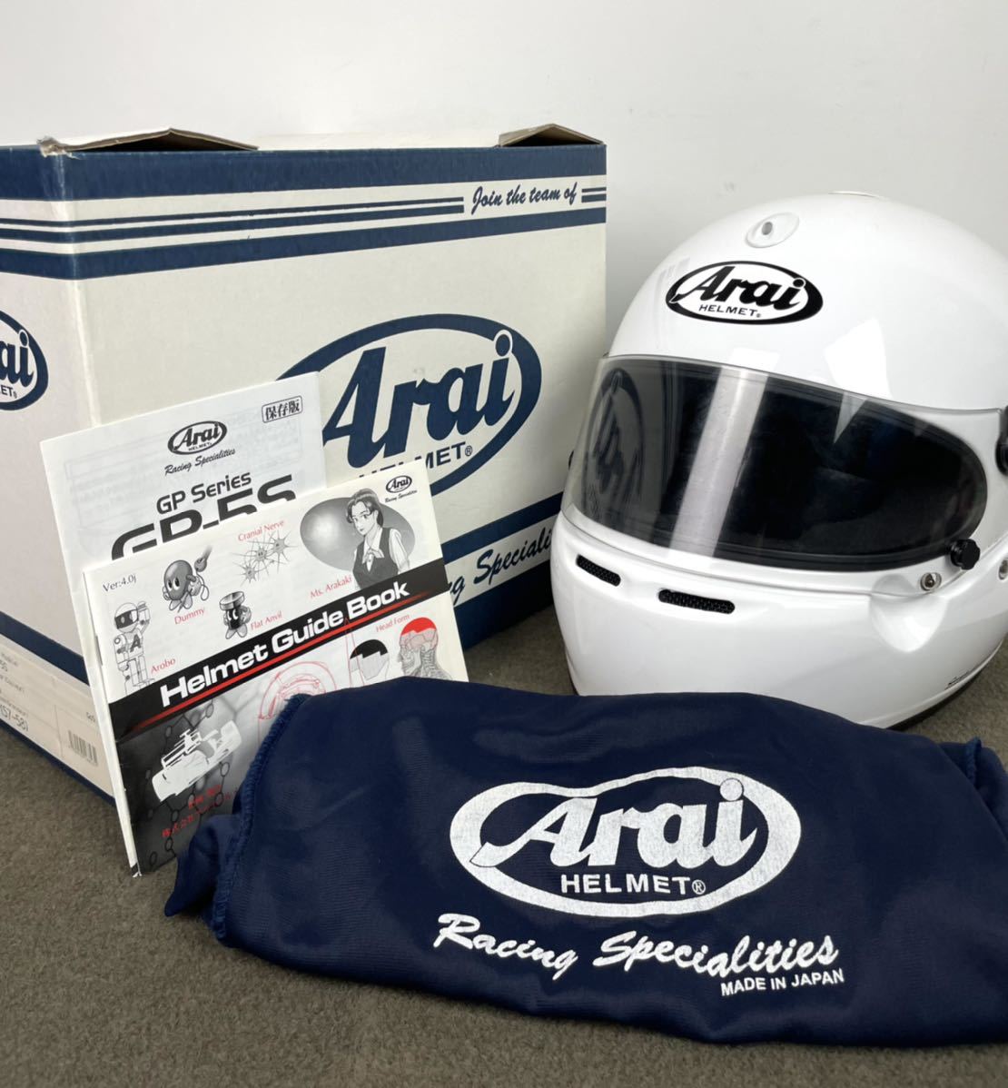 ○ARAI アライ GP-5S4輪 ヘルメット Mサイズ (57-58)cm 白 ホワイト